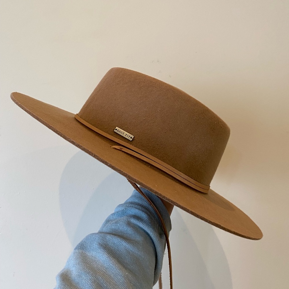 Gigi Pip hat